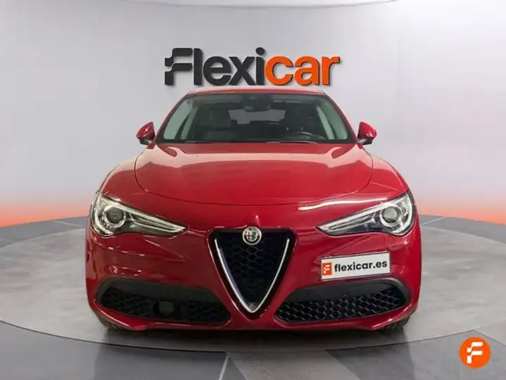Alfa Romeo Stelvio 2017, foto 3