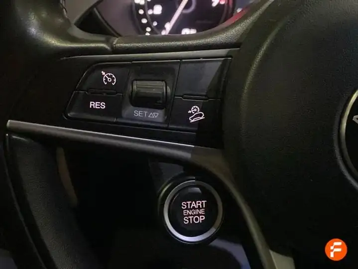 Alfa Romeo Stelvio 2017, foto 17