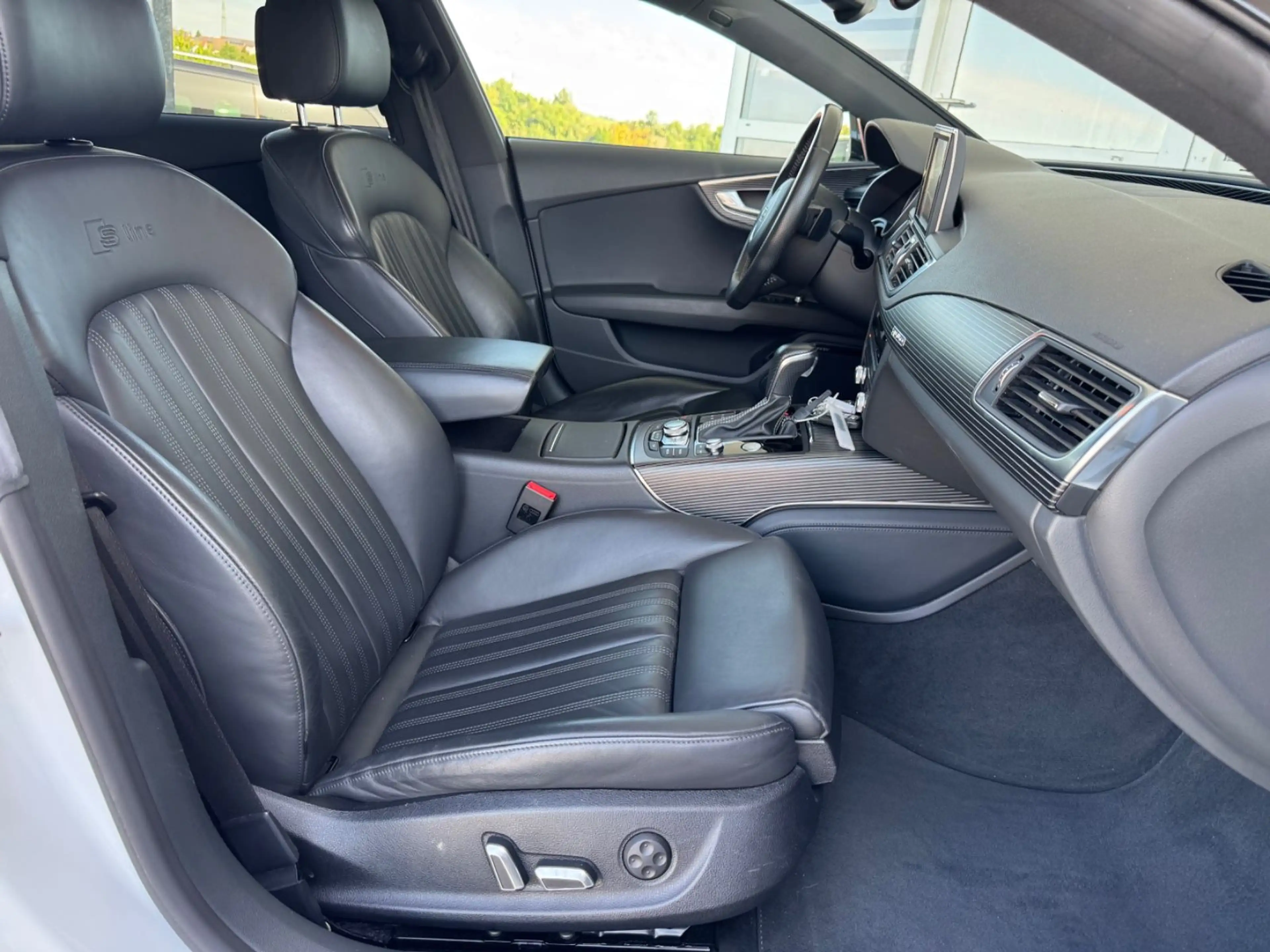 Audi A7 3.0TDI Competition ACC/LANE 360° BOSE quattro — photo 11