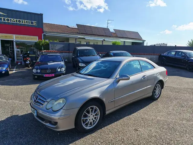Mercedes-Benz CLK II (C209) 220 CDI Elegance BA