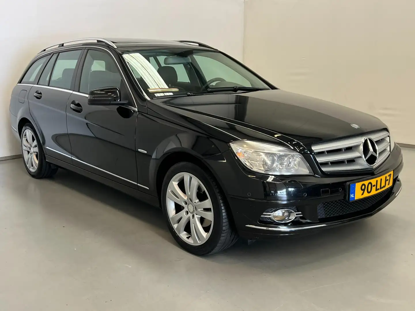 Mercedes-Benz C 180 Estate K Avantgarde / Schuifdak / Xenon / Stoelver Zwart - 2