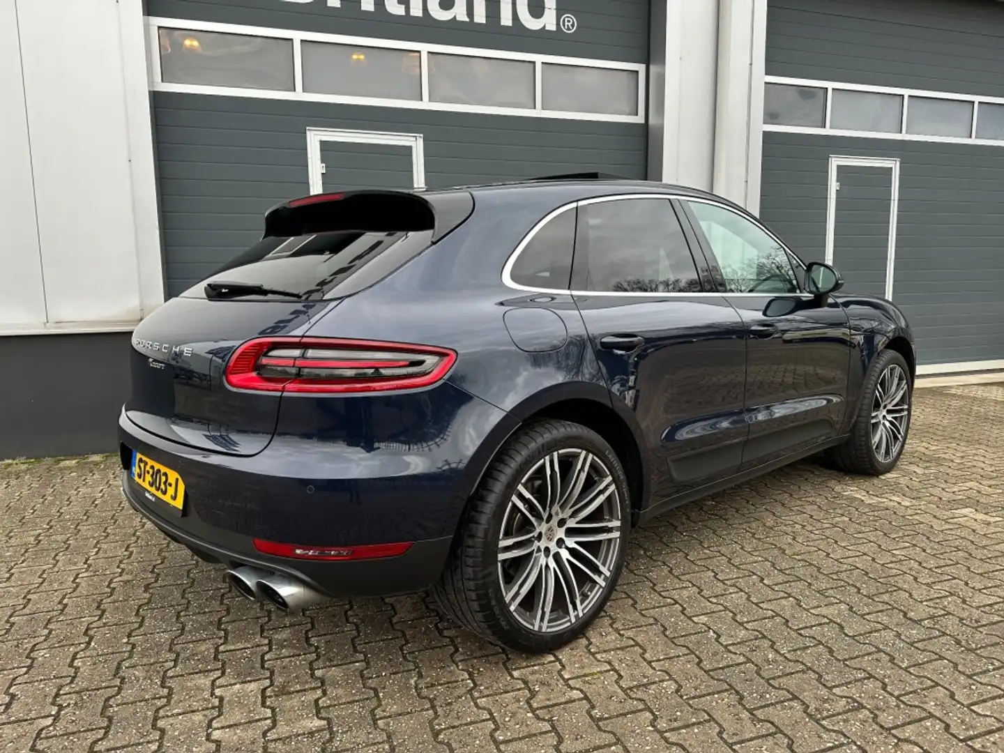 Porsche Macan 2.0 2018 Facelift *Pano *Luchtvering *Cruise *Navi Bleu - 2