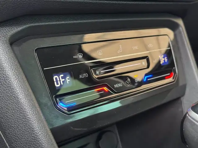 Volkswagen Tiguan view 25