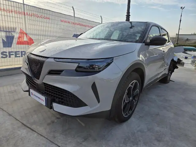 Alfa Romeo Junior 1.2 136 CV Hybrid eDCT6