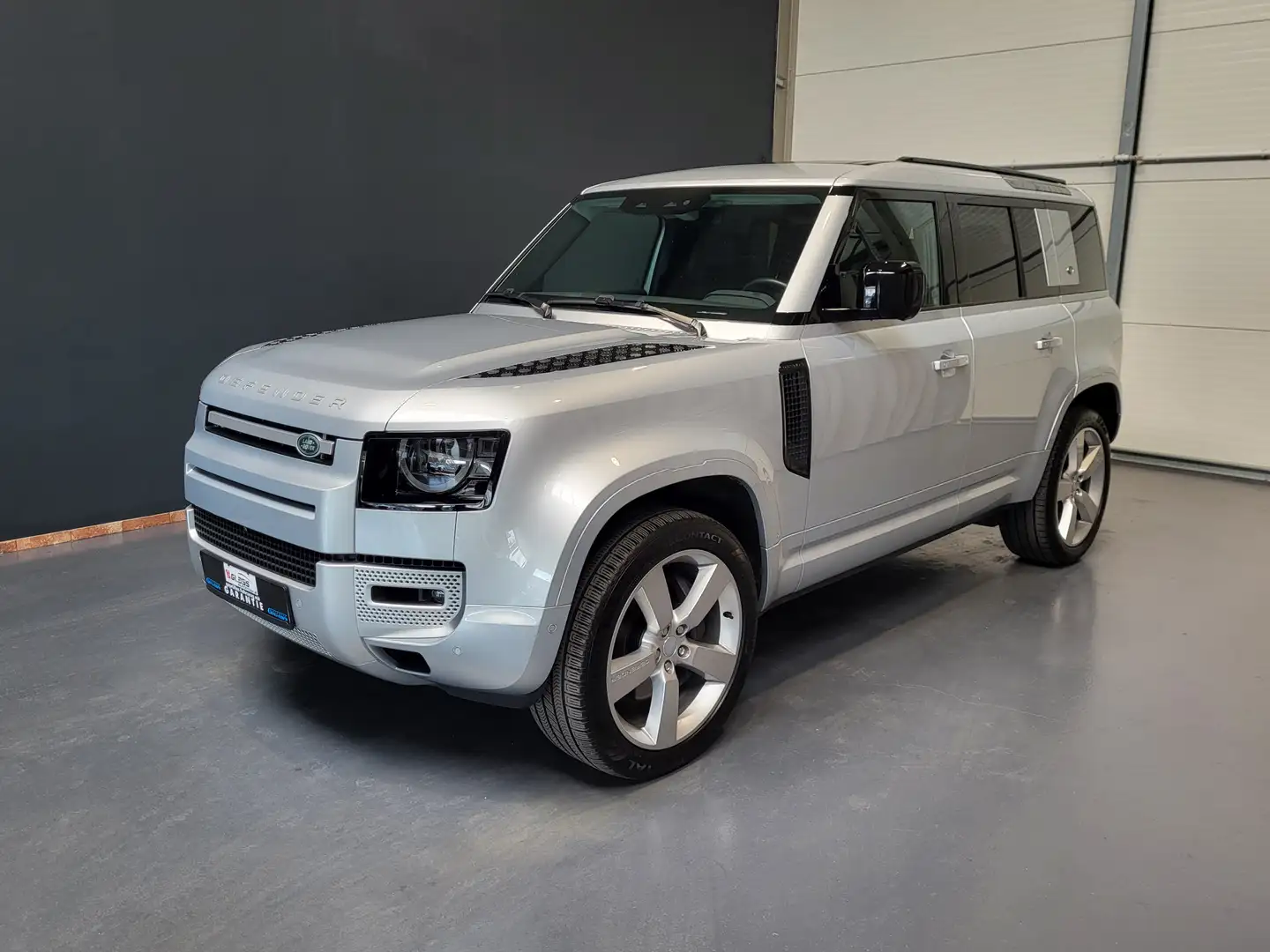 Land Rover Defender D240 110 *Navi| Leder| LED| Sitzklima* Silber - 1