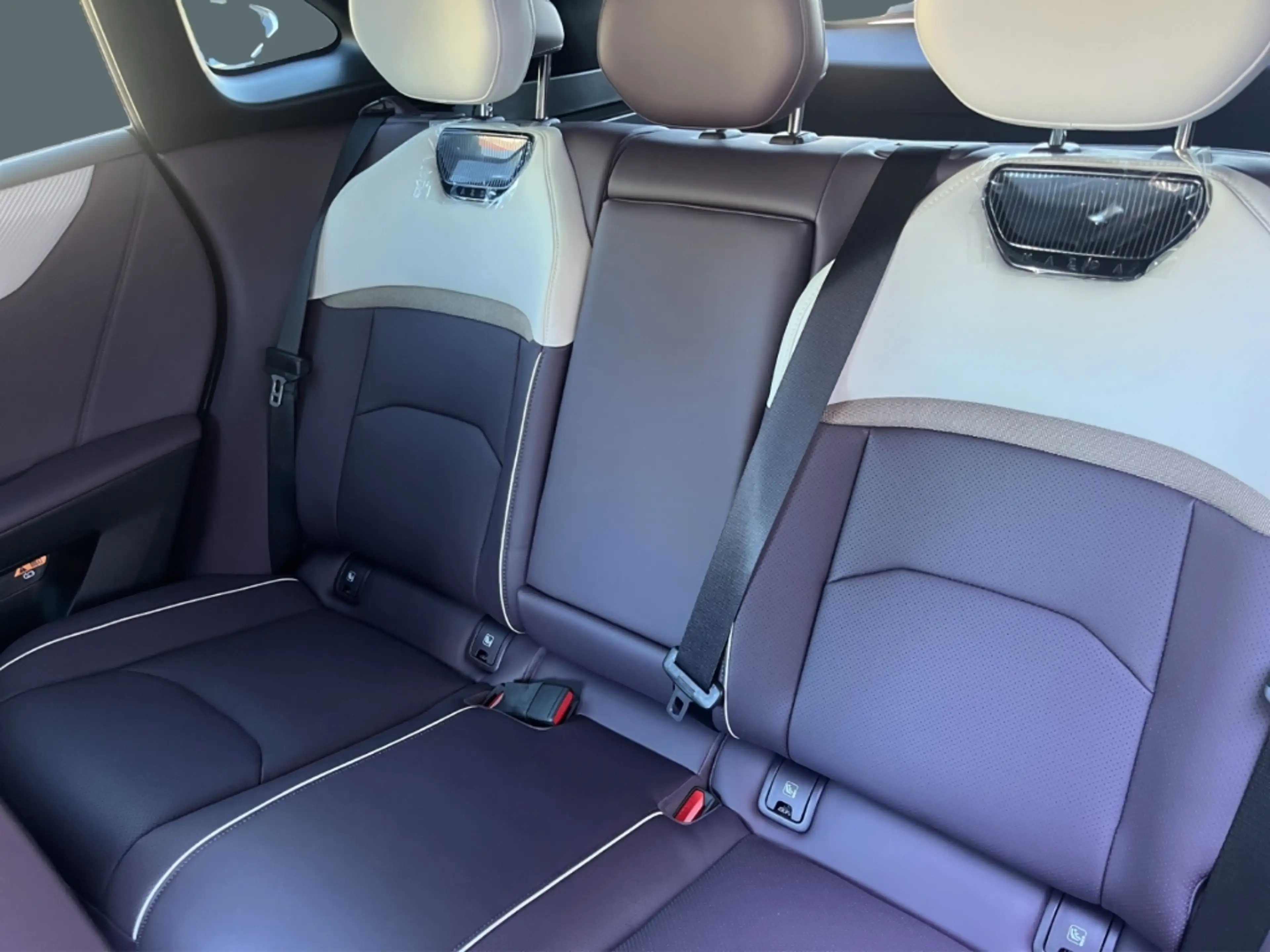 Mazda CX-6e TAKUMI PLUS virtuelle Außenspiegel, Soundsystem u. — photo 11