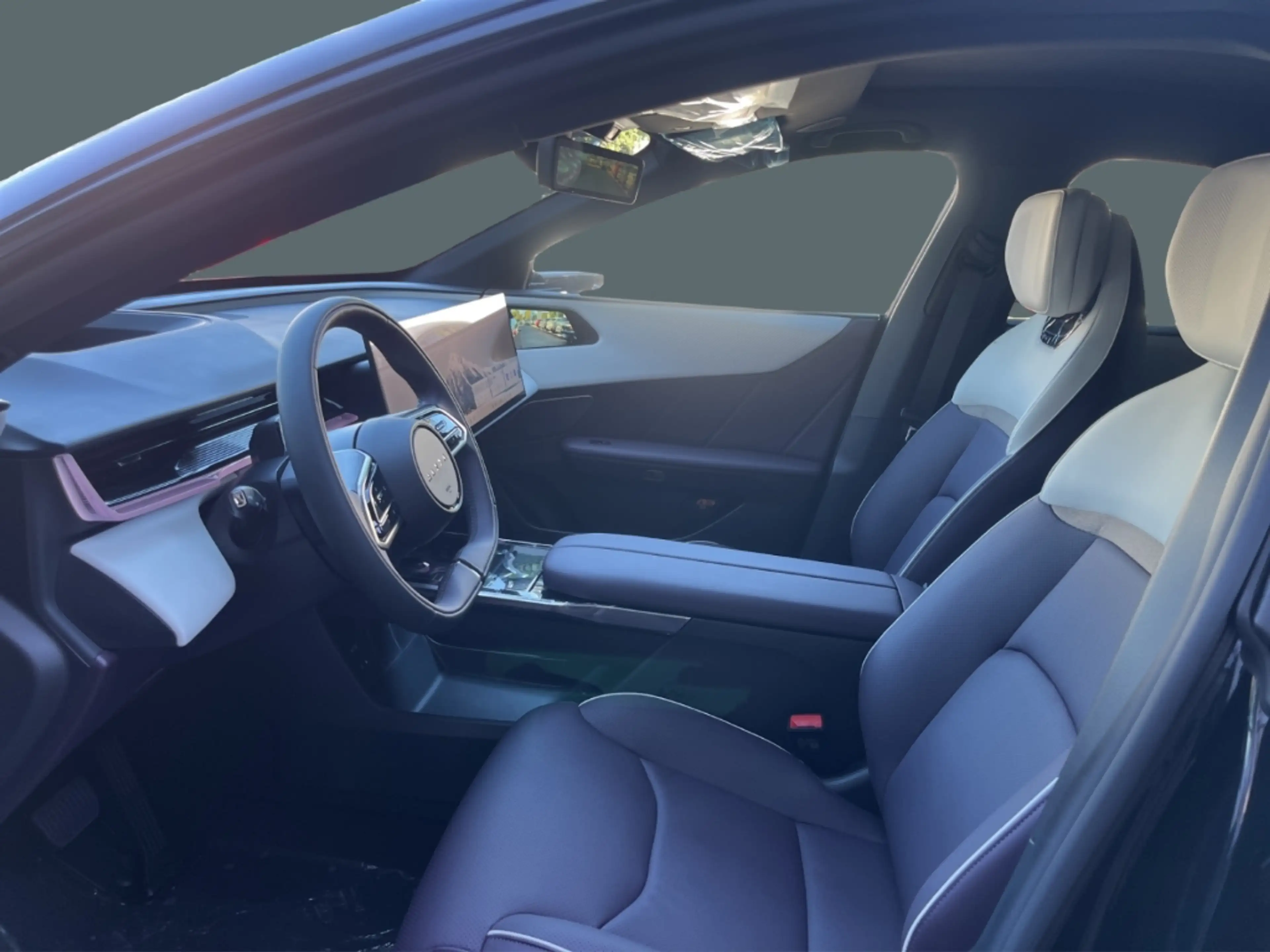 Mazda CX-6e TAKUMI PLUS virtuelle Außenspiegel, Soundsystem u. — photo 9