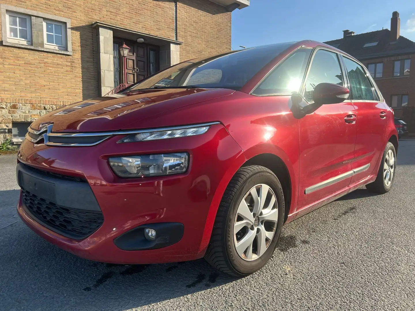 Citroen C4 Picasso e-HDi 115 Attraction Rojo - 1