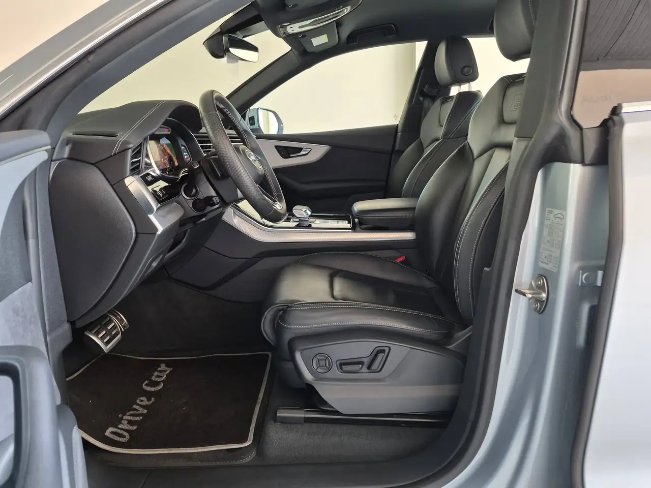 Audi Q8 45 TDI S LINE QUATTRO TIPTRONIC SOSPENSIONI ADATTIVE LASER C.21" APPLE CAR PLAY/ANDROID AUTO, миниатюра 8