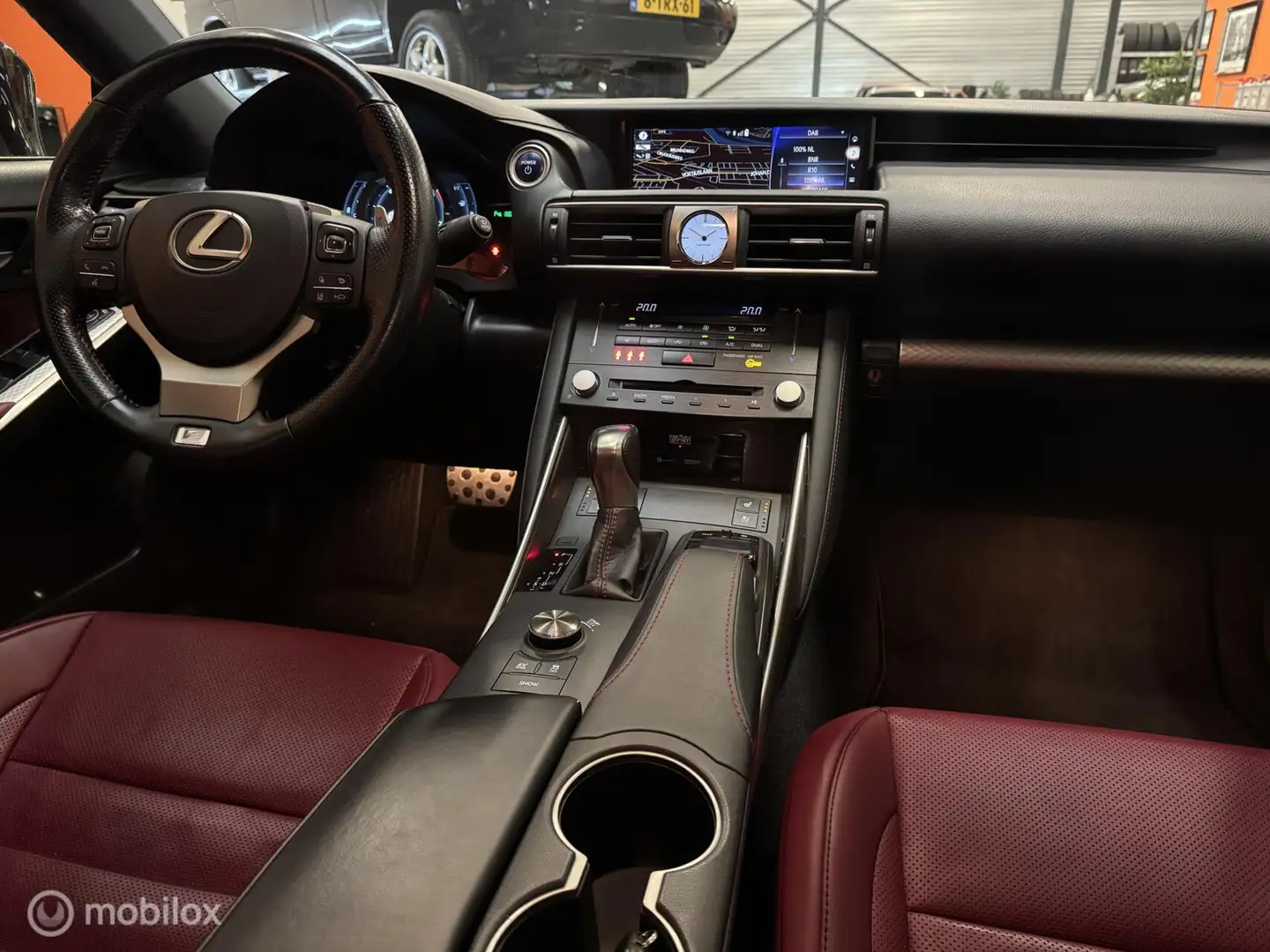 Lexus IS 300 300h F-Sport Line Uniek|Org-Ned|Veel opties! Noir - 2