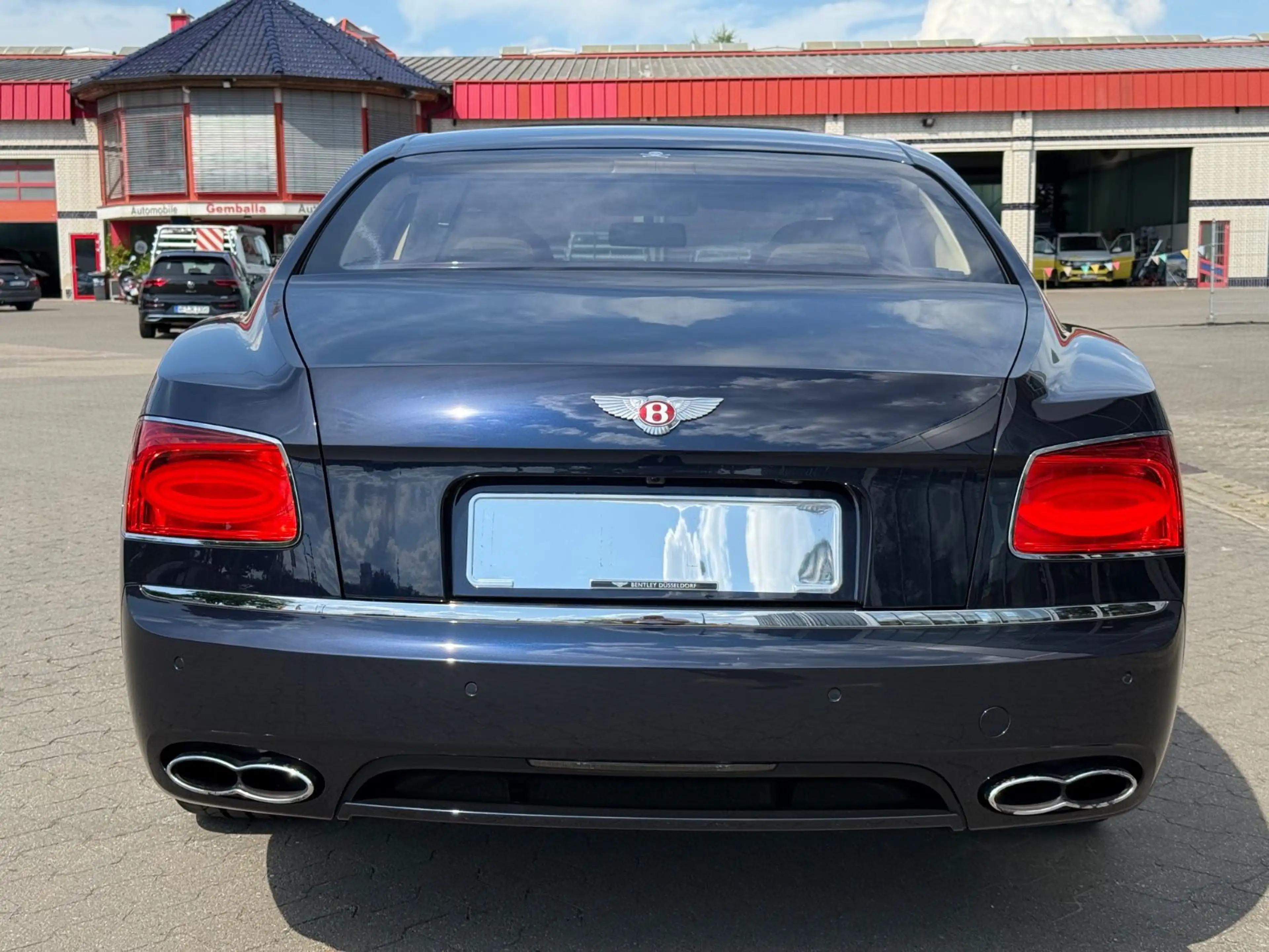 Bentley Flying Spur Mulliner 1.Hand Deutsch — photo 4