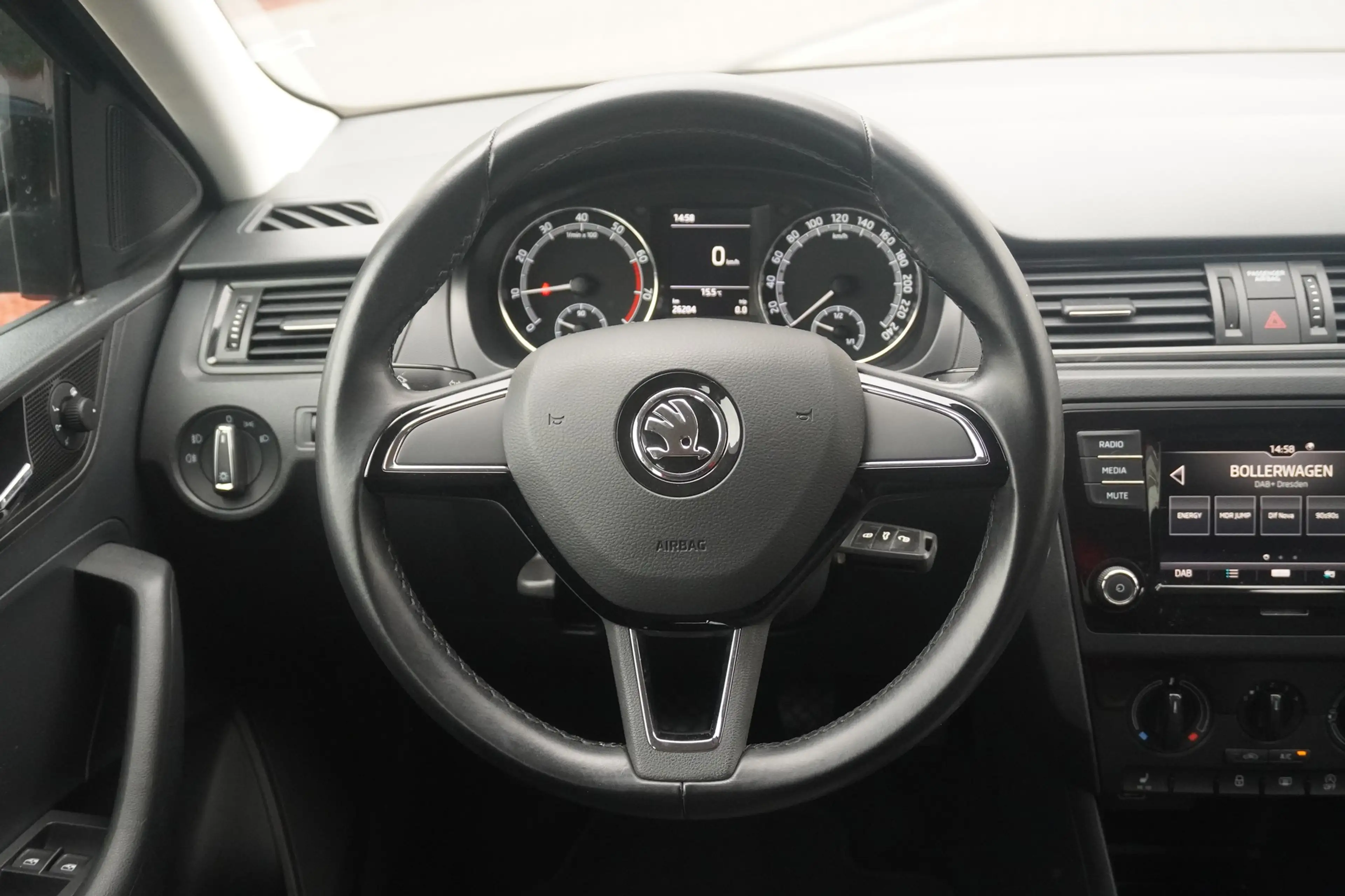 Skoda Rapid/Spaceback Rapid Spaceback 1.0 Ambition Klima Sitzheizung — photo 9