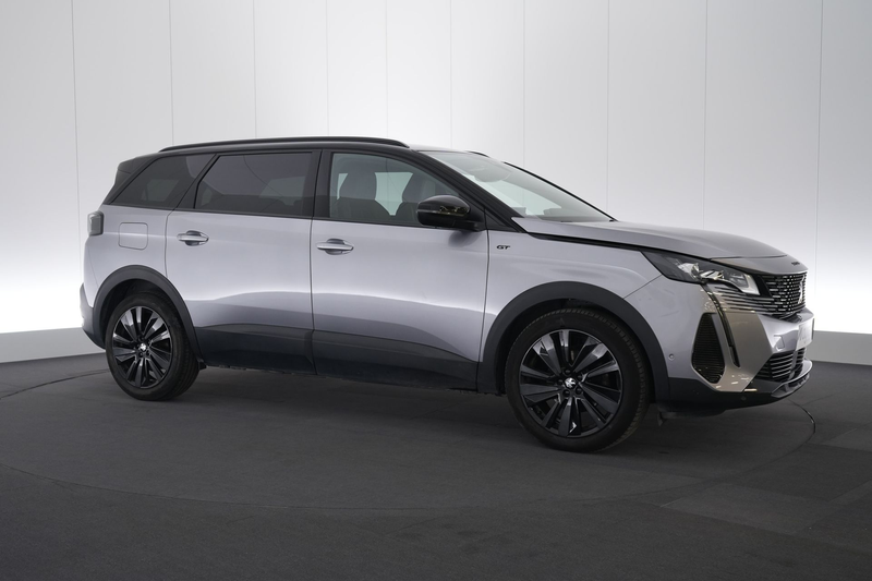 Peugeot 5008 1.5 BlueHDi EAT8 GT Pack 7Pl. LEDER/ALCANTARA LED — photo 4