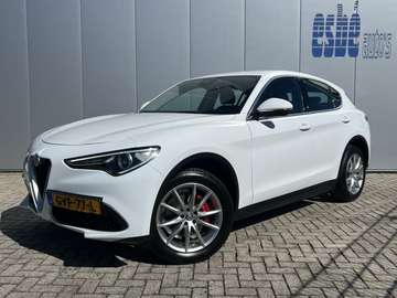 2.0 T 280 Pk AWD First Edition Xenon Navigatie Cam