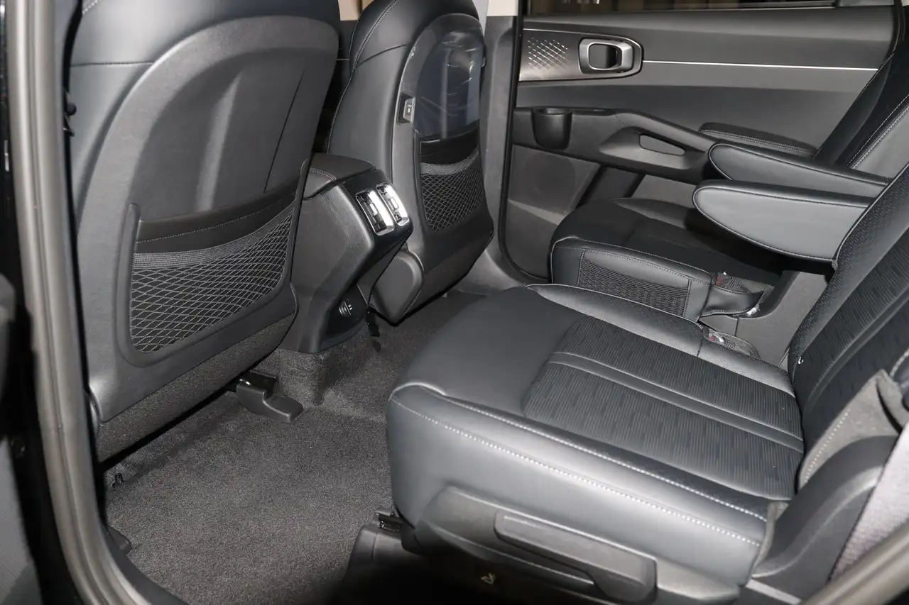 Kia Sorento снимка Kia Sorento