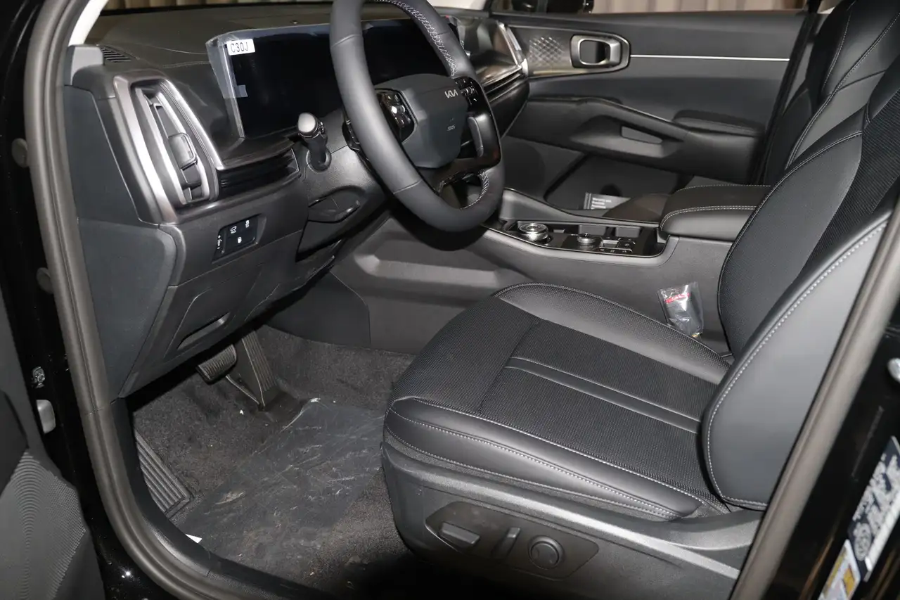 Kia Sorento снимка Kia Sorento