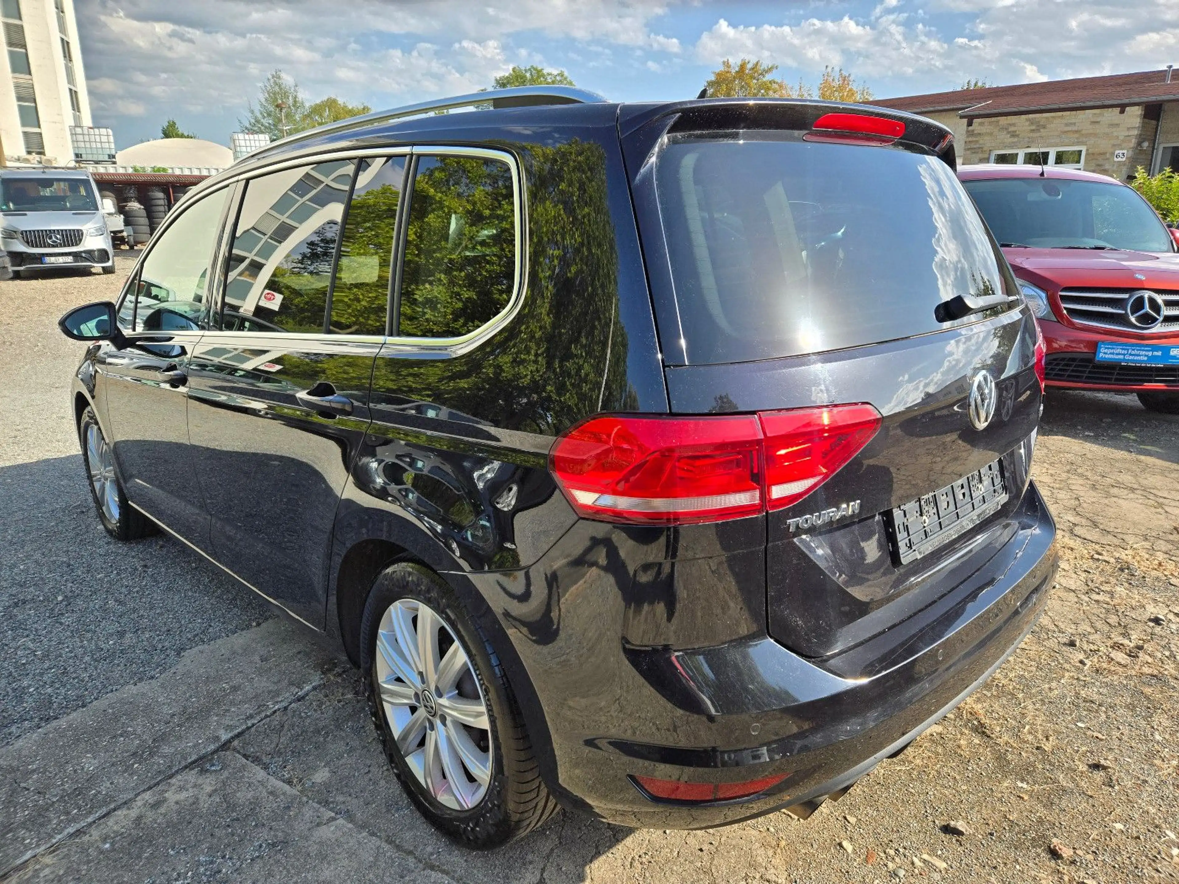 Volkswagen Touran Highline BMT/Start-Stop / DSG — photo 4