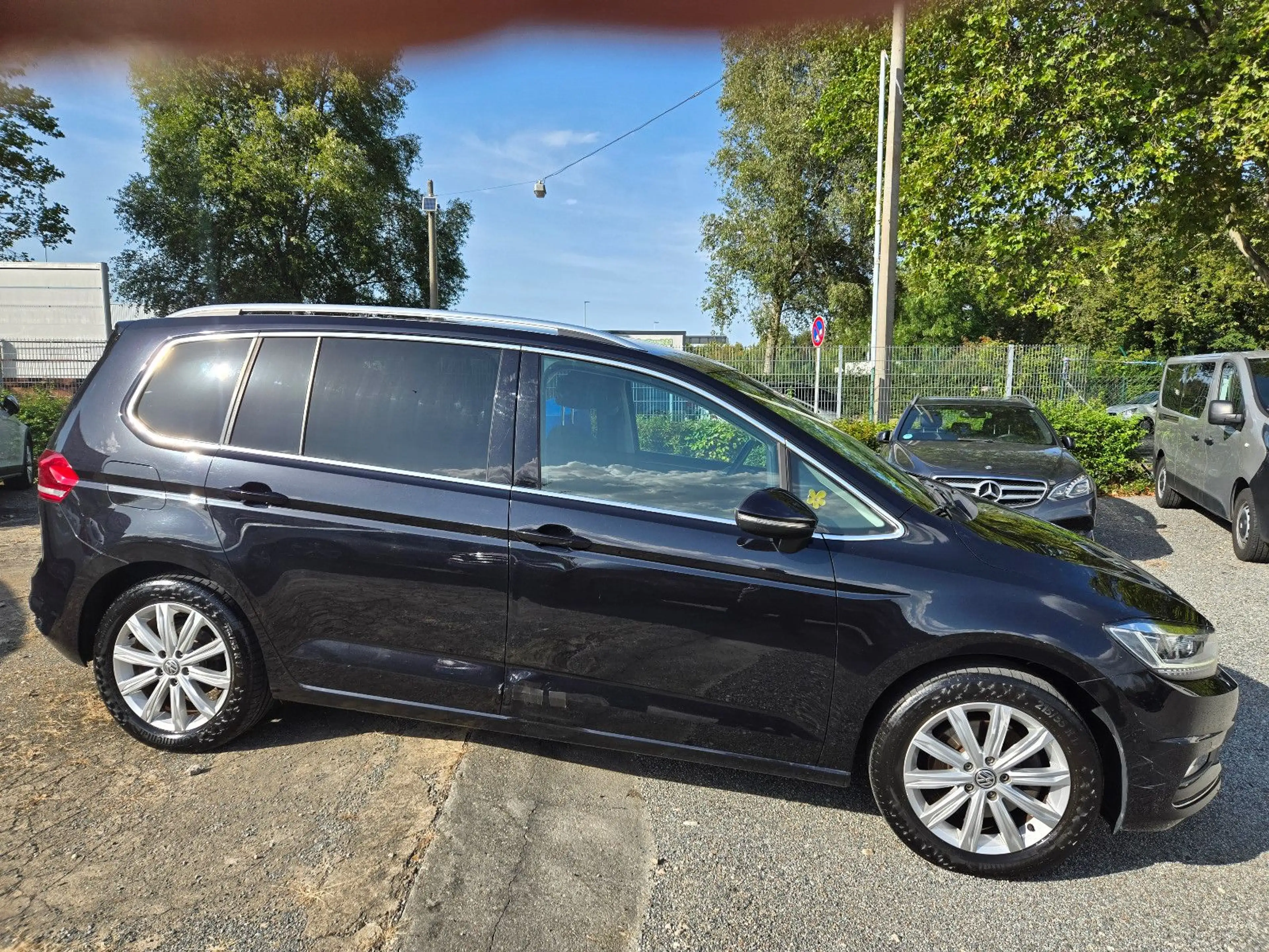 Volkswagen Touran Highline BMT/Start-Stop / DSG — photo 6