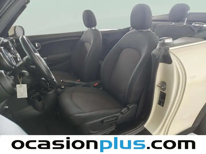 MINI Cabrio 1.5 One 2020, foto 10