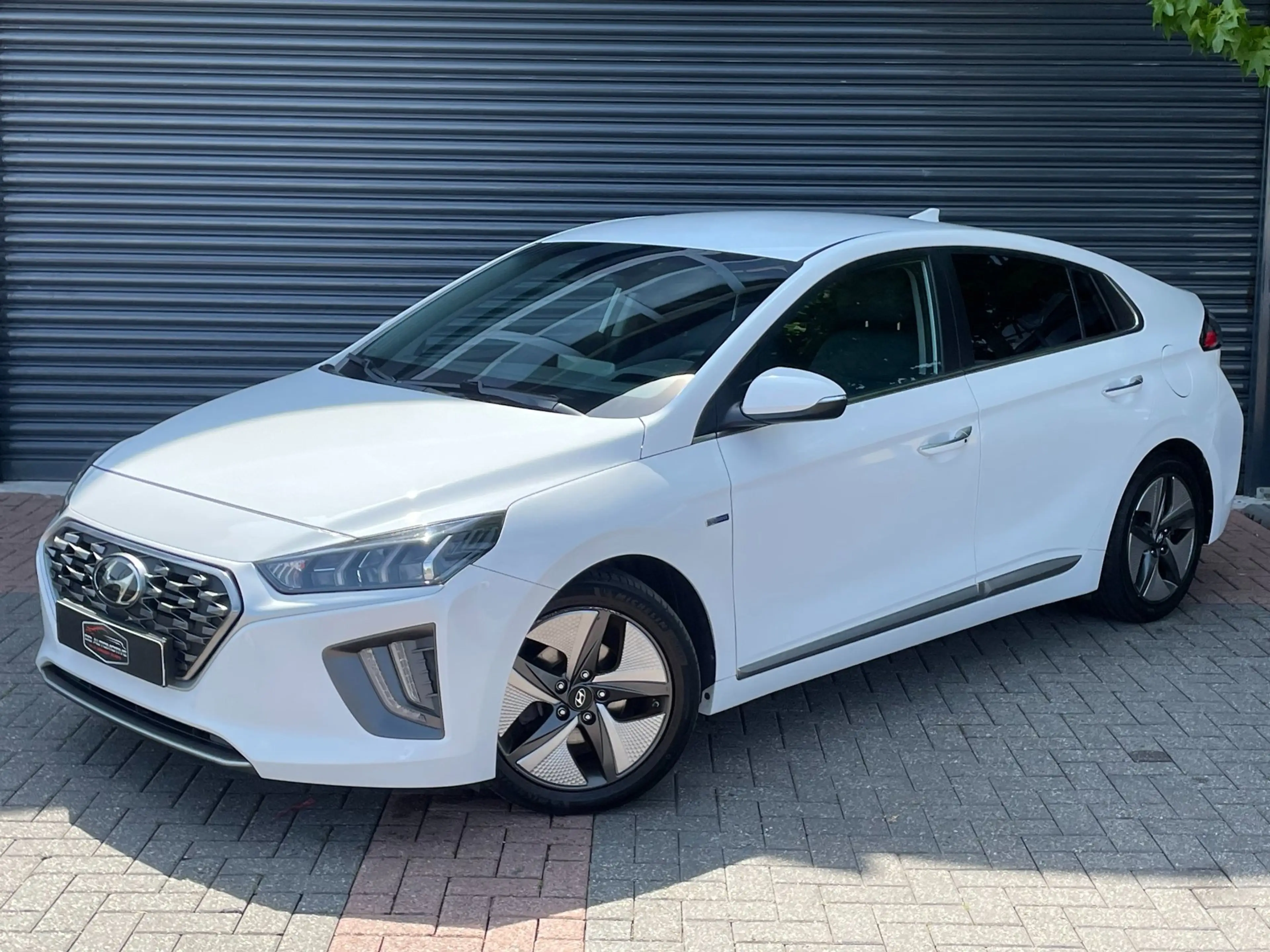 Hyundai IONIQ 1.6 GDi Comfort Only Export! | Led | Navi — photo 2
