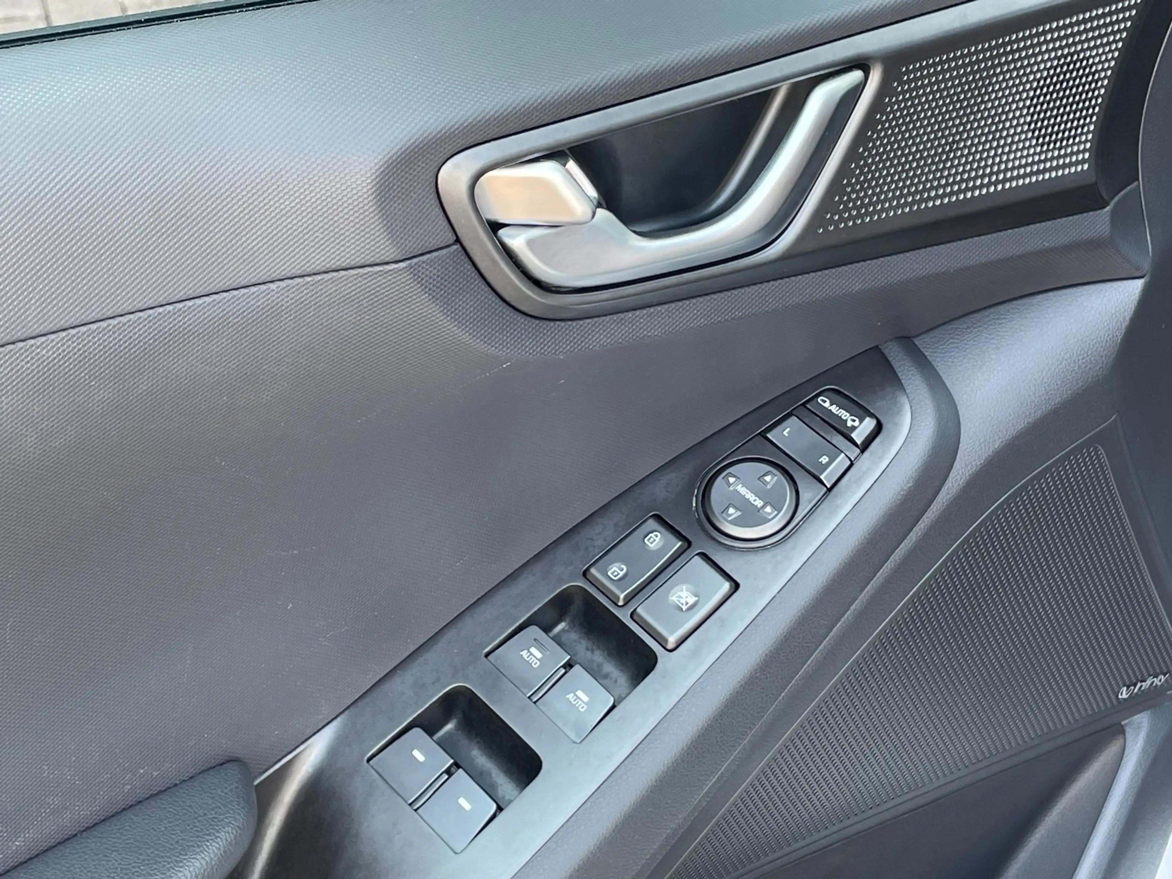 Hyundai IONIQ 1.6 GDi Comfort Only Export! | Led | Navi — photo 18