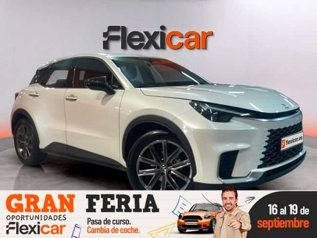 Lexus LBX 1.5 136cv HEV - foto 1