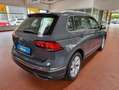 Volkswagen Tiguan Life 18 Grijs - thumbnail 3