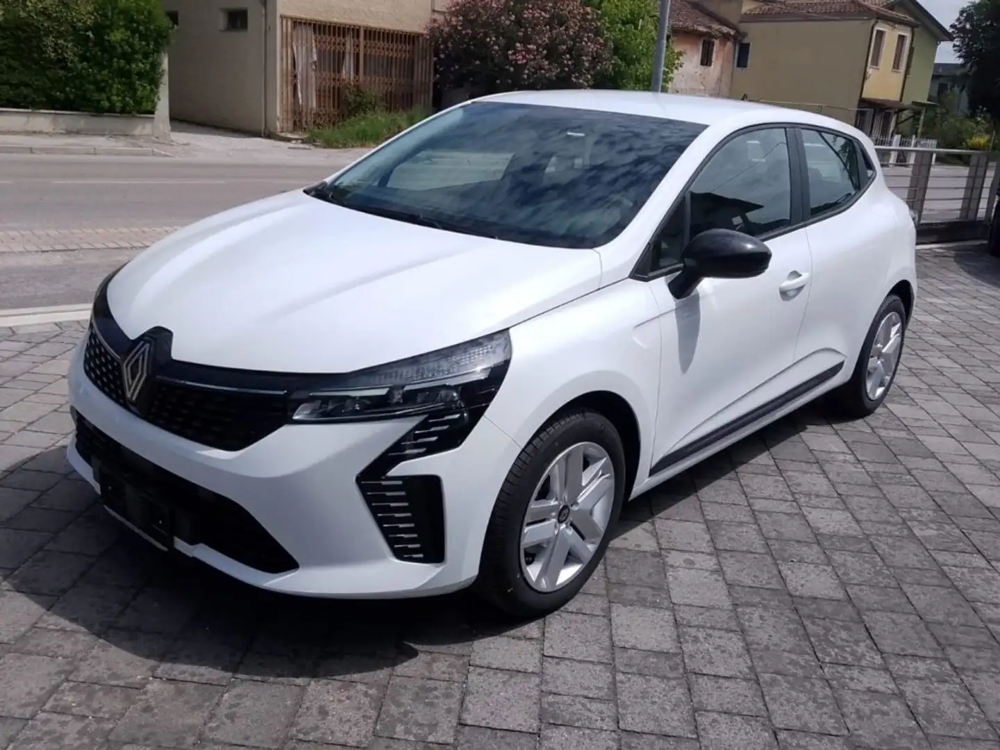 Renault Clio Blue dCi 100 CV 5 porte Evolution Blanc - 1
