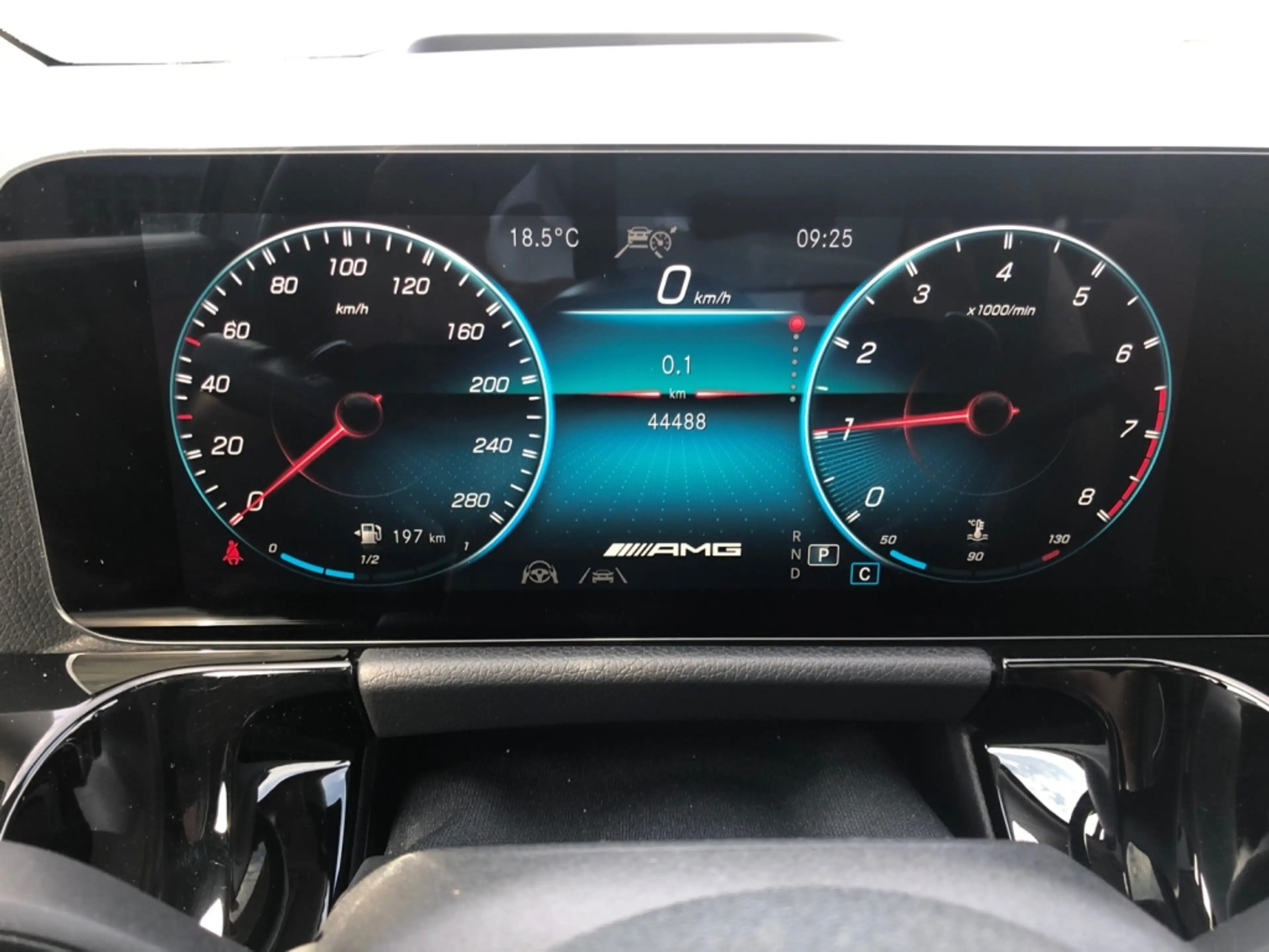 Mercedes-Benz GLA 35 AMG AMG GLA 35 4matic AMG+MBUX+Night+Fahrassist+HUD — photo 13