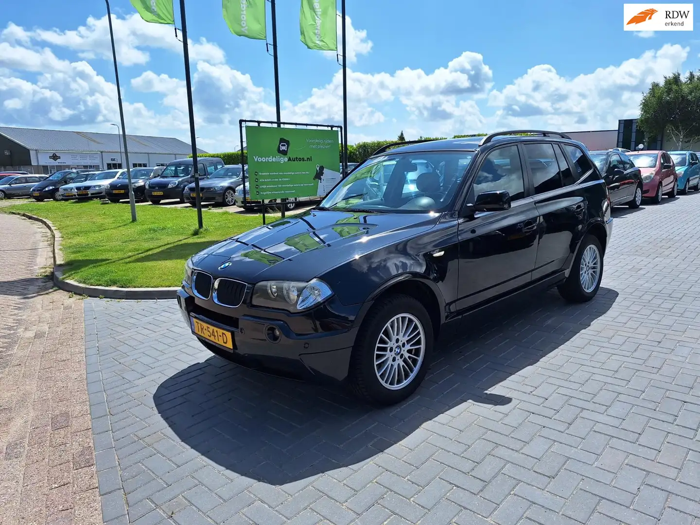 BMW X3 3.0i / AUTOMAAT / APK juni 2026 Nero - 1