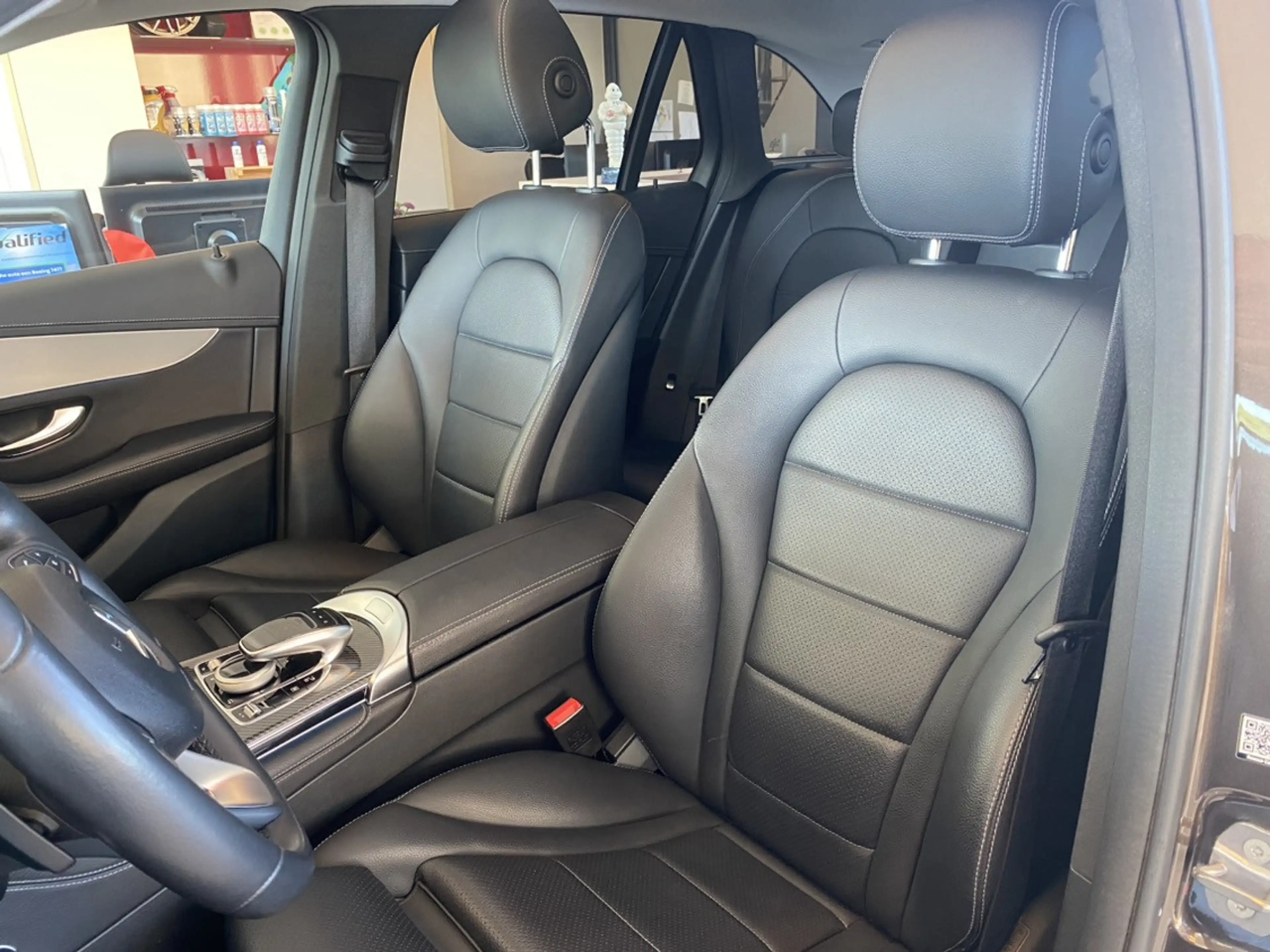 Mercedes-Benz GLC 350 350e 4MATIC Premium Plus,4x4, Hybrid Benzine,Autom — photo 22