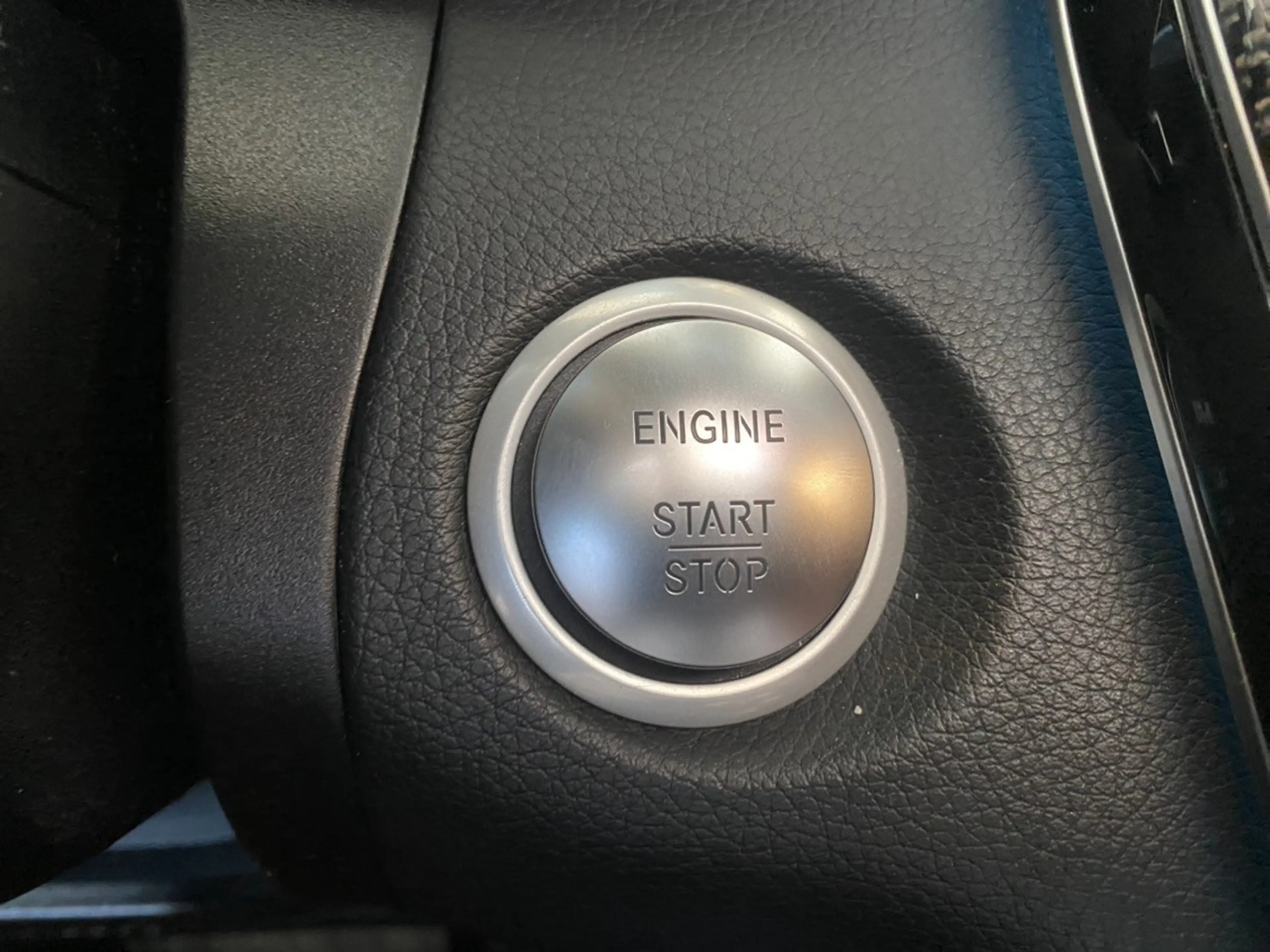 Mercedes-Benz GLC 350 350e 4MATIC Premium Plus,4x4, Hybrid Benzine,Autom — photo 32