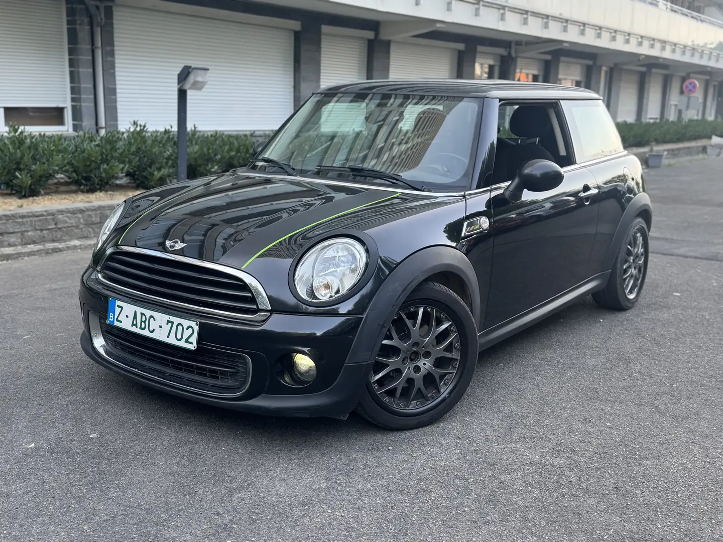 MINI Cooper *GARANTIE* *AIRCO* *SIEGE CHAUFFANTS* *EURO 6b* Zwart - 1