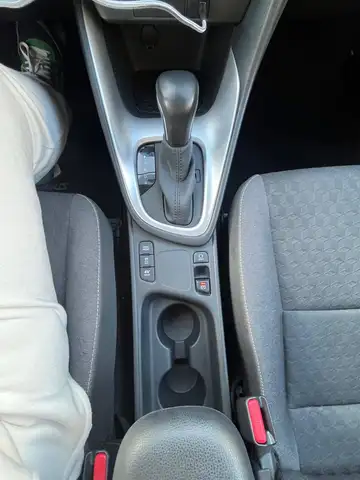 Toyota Yaris view 20