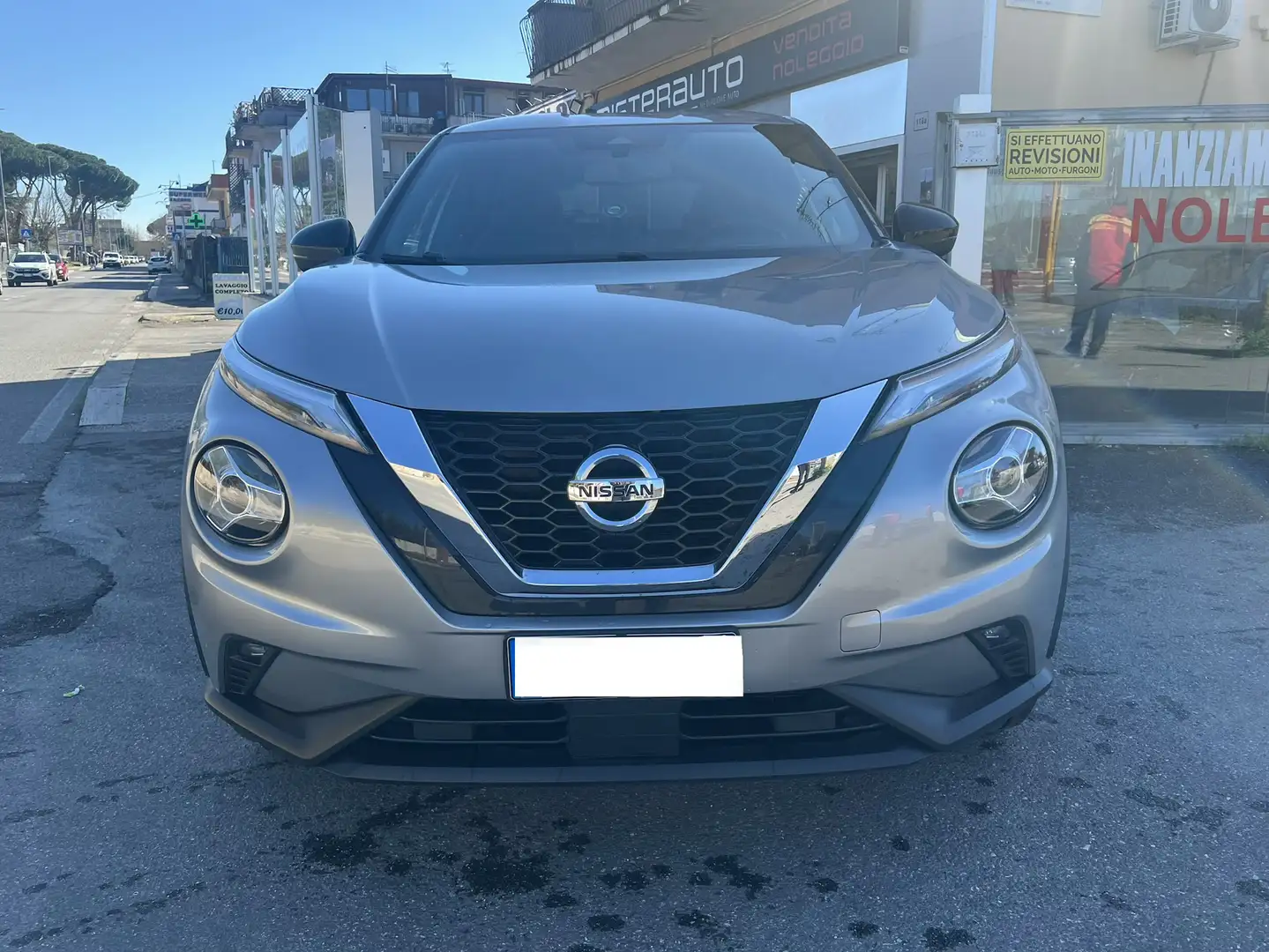 Nissan Juke Juke II 2020 1.0 dig-t N-Connecta 114cv Silber - 1