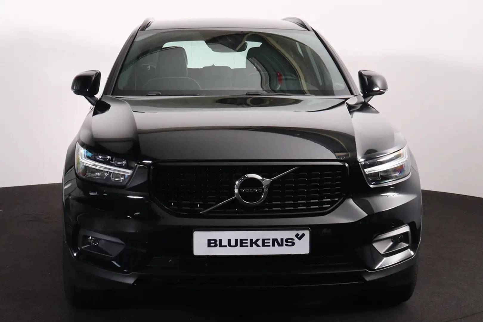 Volvo XC40 T5 Recharge R-Design - Harman/Kardon audio - Adapt Noir - 2