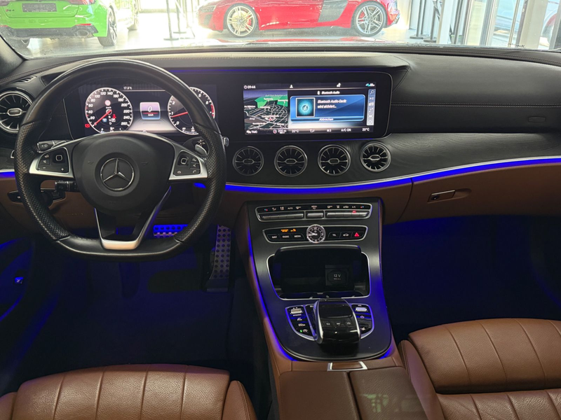 Mercedes-Benz E 400 Coupe 4Matic*PANO*MEMORY*BURMESTER* — photo 13