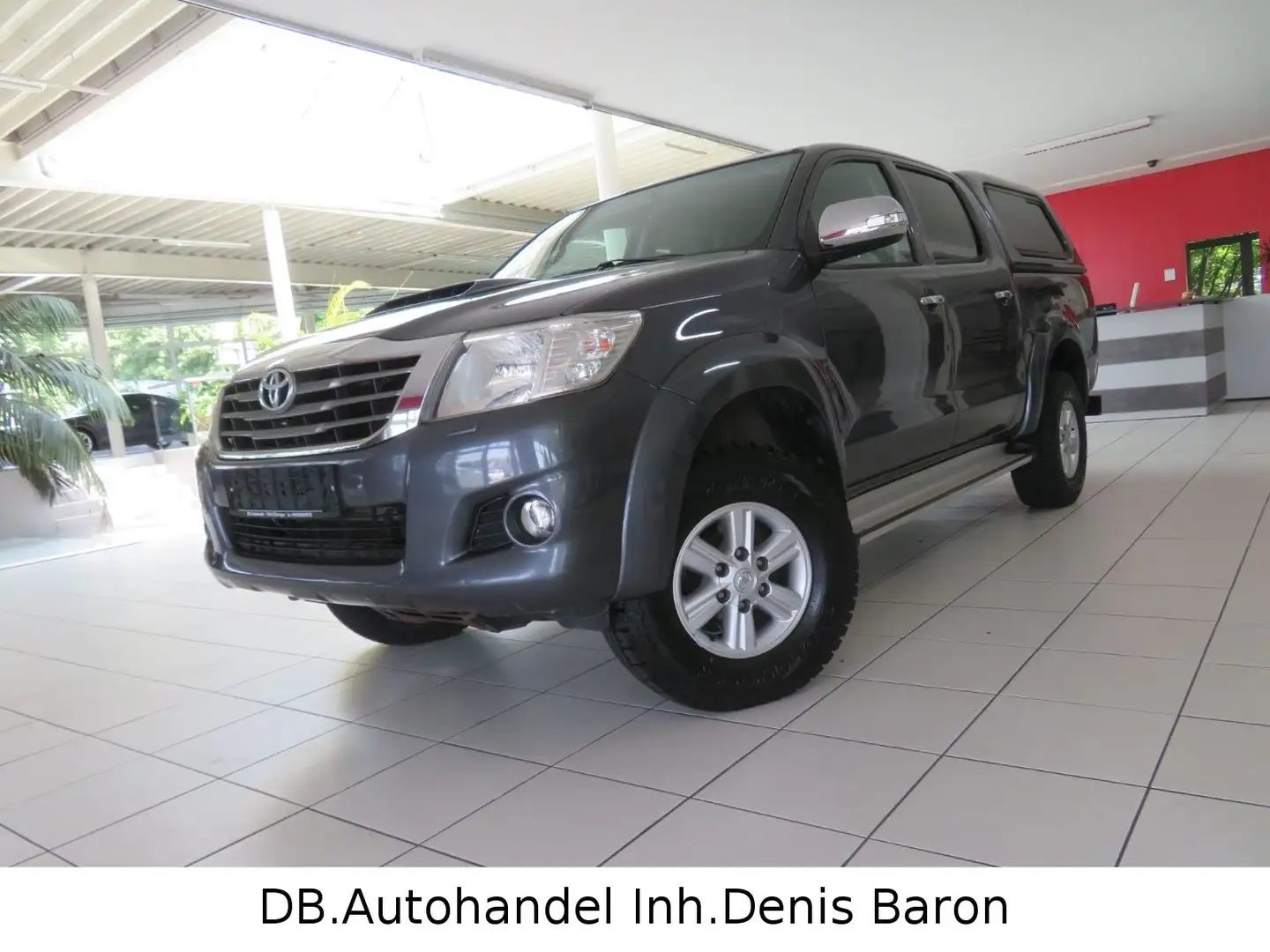 Toyota Hilux Double Cab Life 4x4 Navi Xenon AHK Серый - 1
