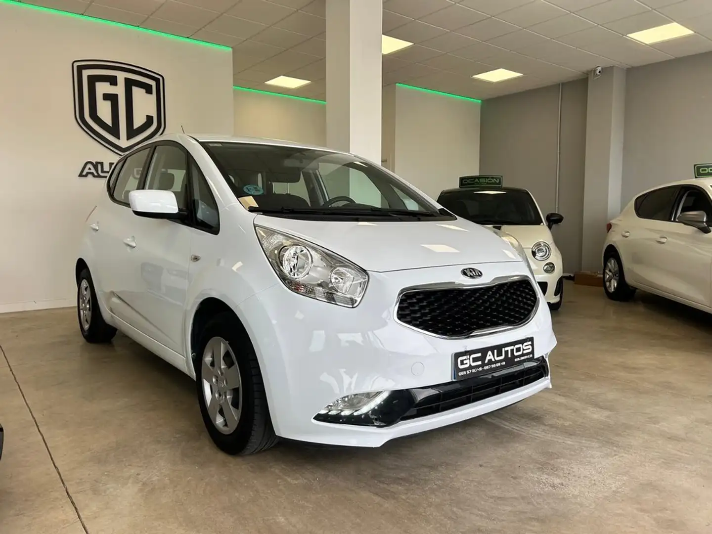 Kia Venga 1.4 CVVT Tech Blanco - 1