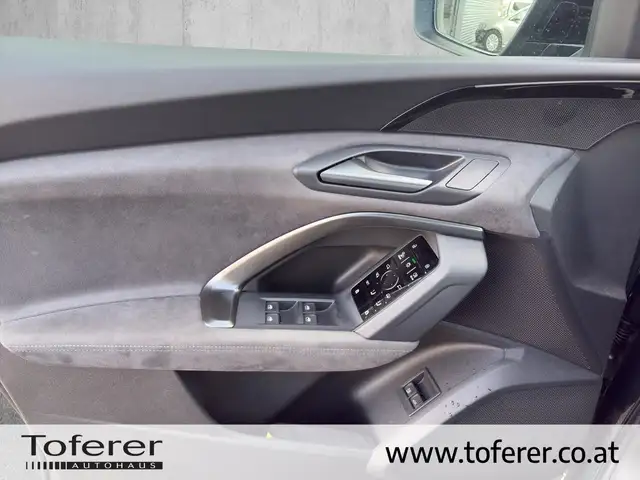 Audi Q5 e-hybrid quattro 220 KW Ansicht 13