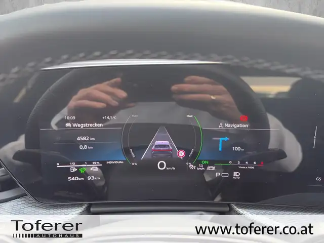 Audi Q5 e-hybrid quattro 220 KW Ansicht 17