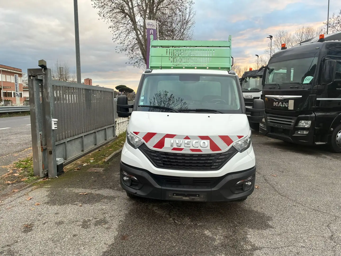 Iveco Daily 35C160 ribaltabile motore 3000 Blanc - 2