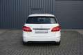 Mercedes-Benz B 180 Bi-Xenon RFK SHZ NAV Steuerkette muss neu Blanc - thumbnail 6