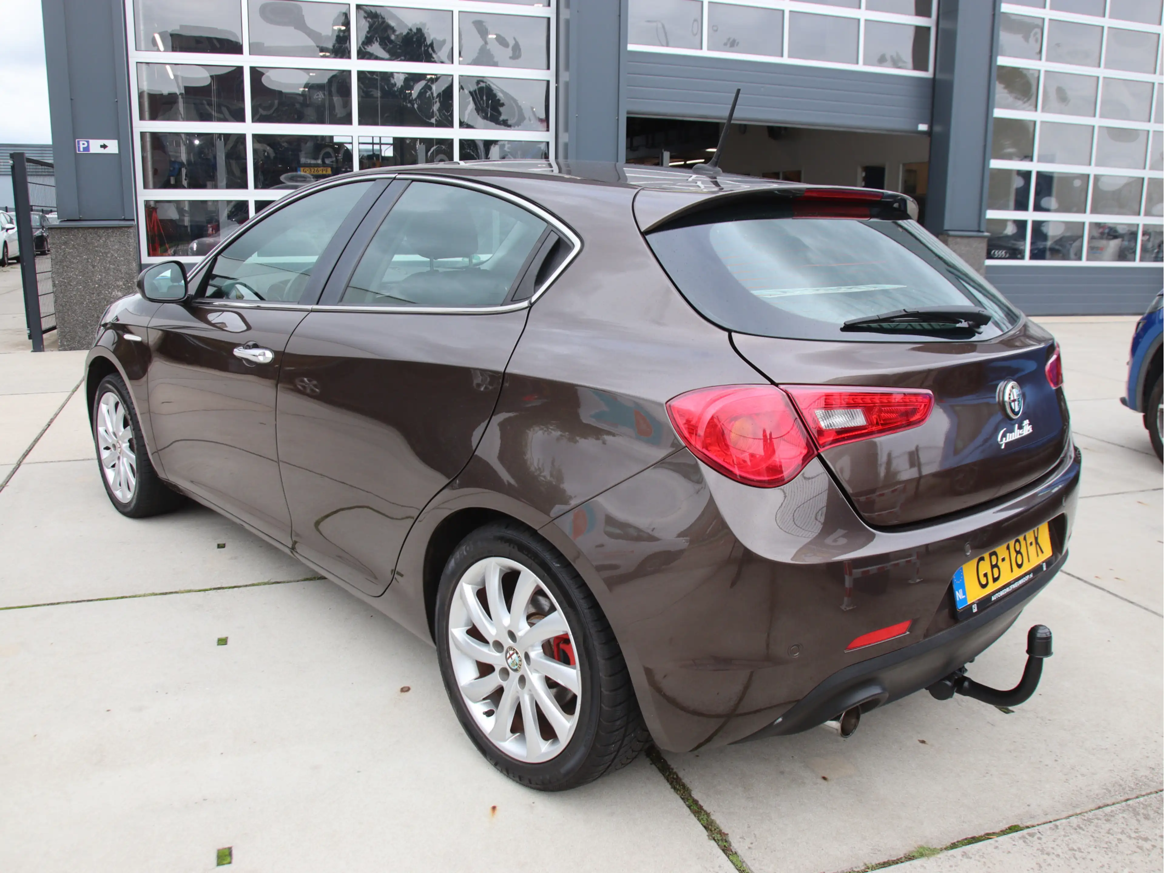 Alfa Romeo Giulietta 1.4 T Distinctive automaat NL auto, Trekhaak, PDC, — photo 6