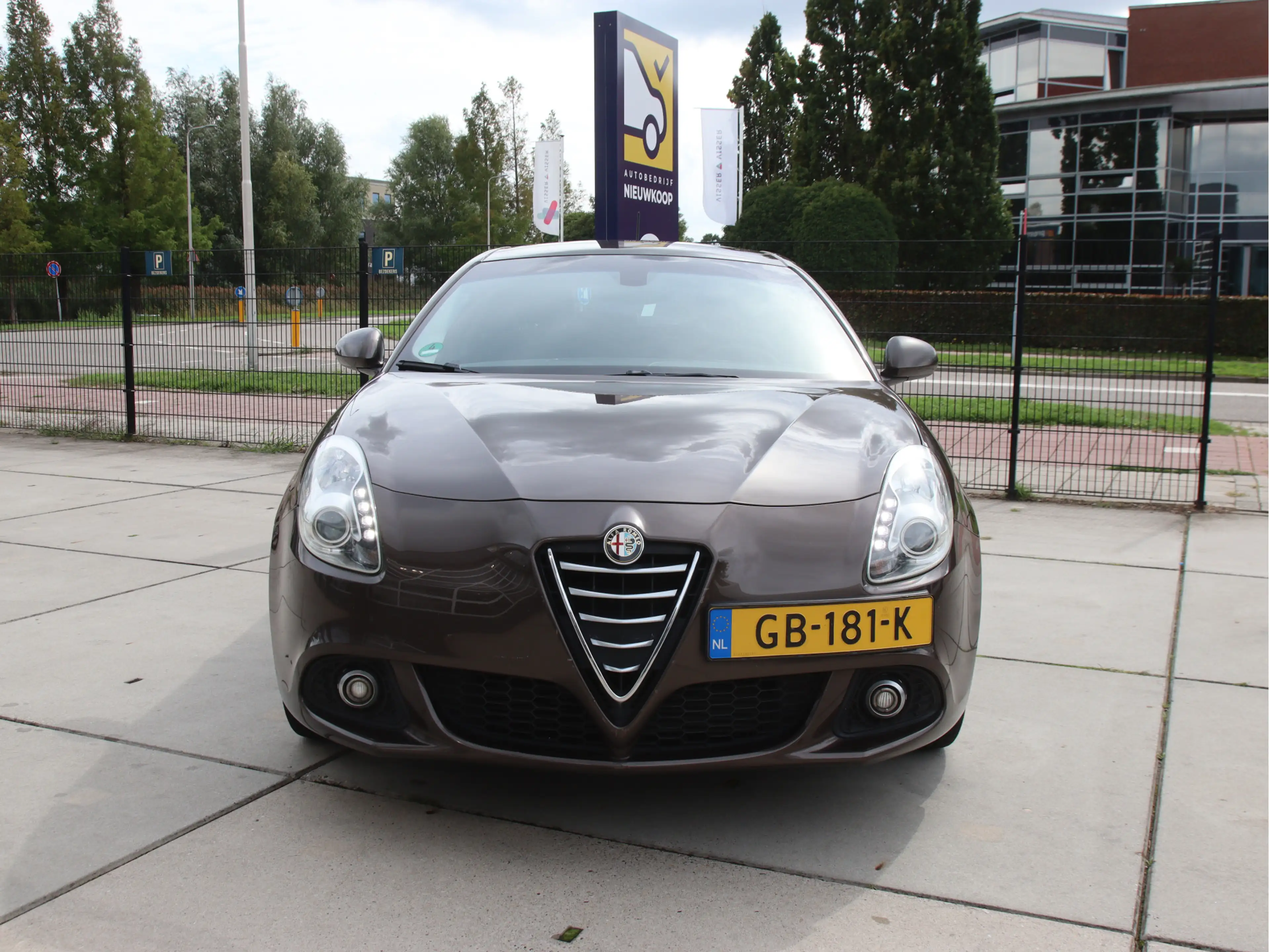 Alfa Romeo Giulietta 1.4 T Distinctive automaat NL auto, Trekhaak, PDC, — photo 2
