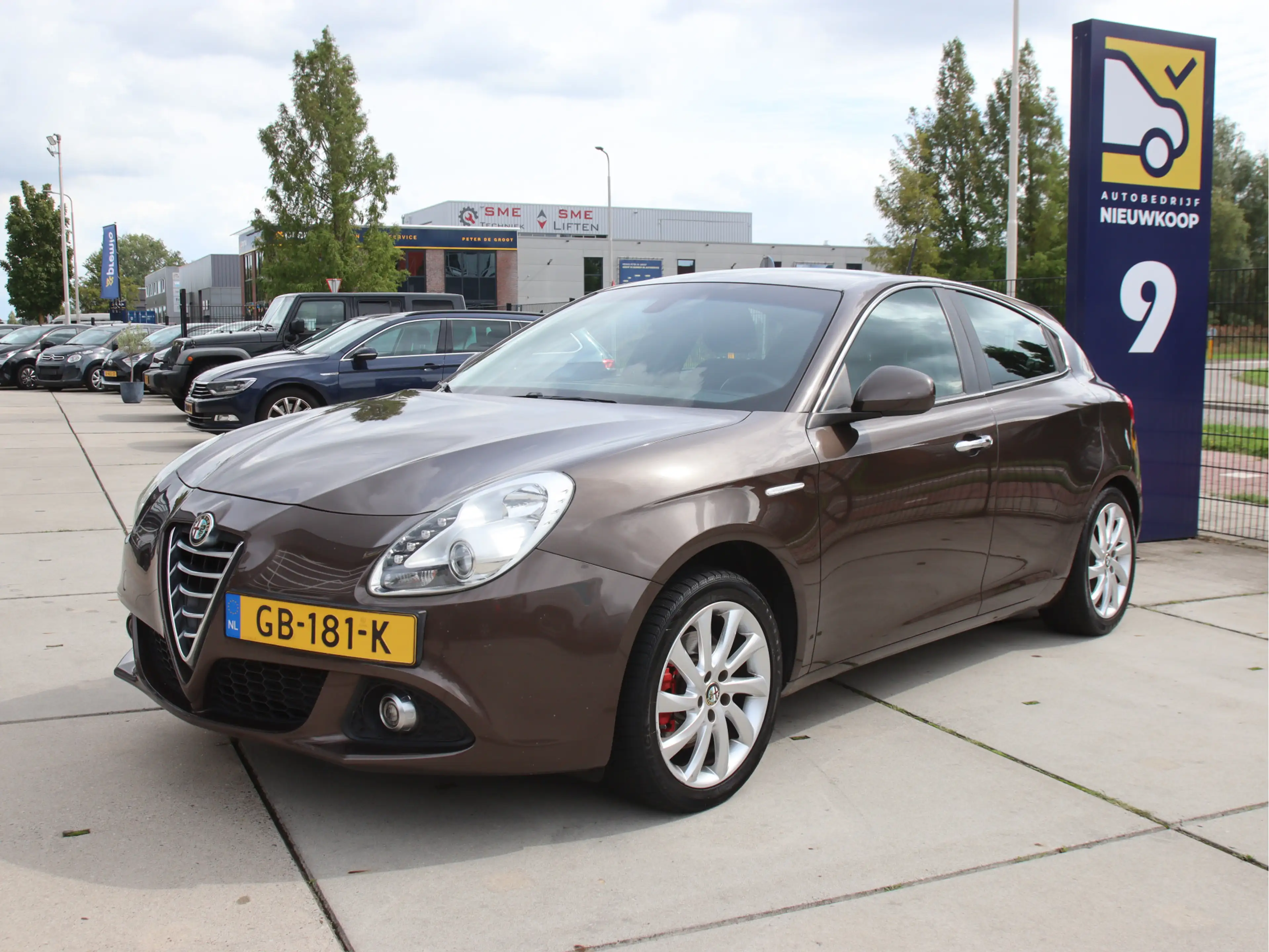 Alfa Romeo Giulietta 1.4 T Distinctive automaat NL auto, Trekhaak, PDC,