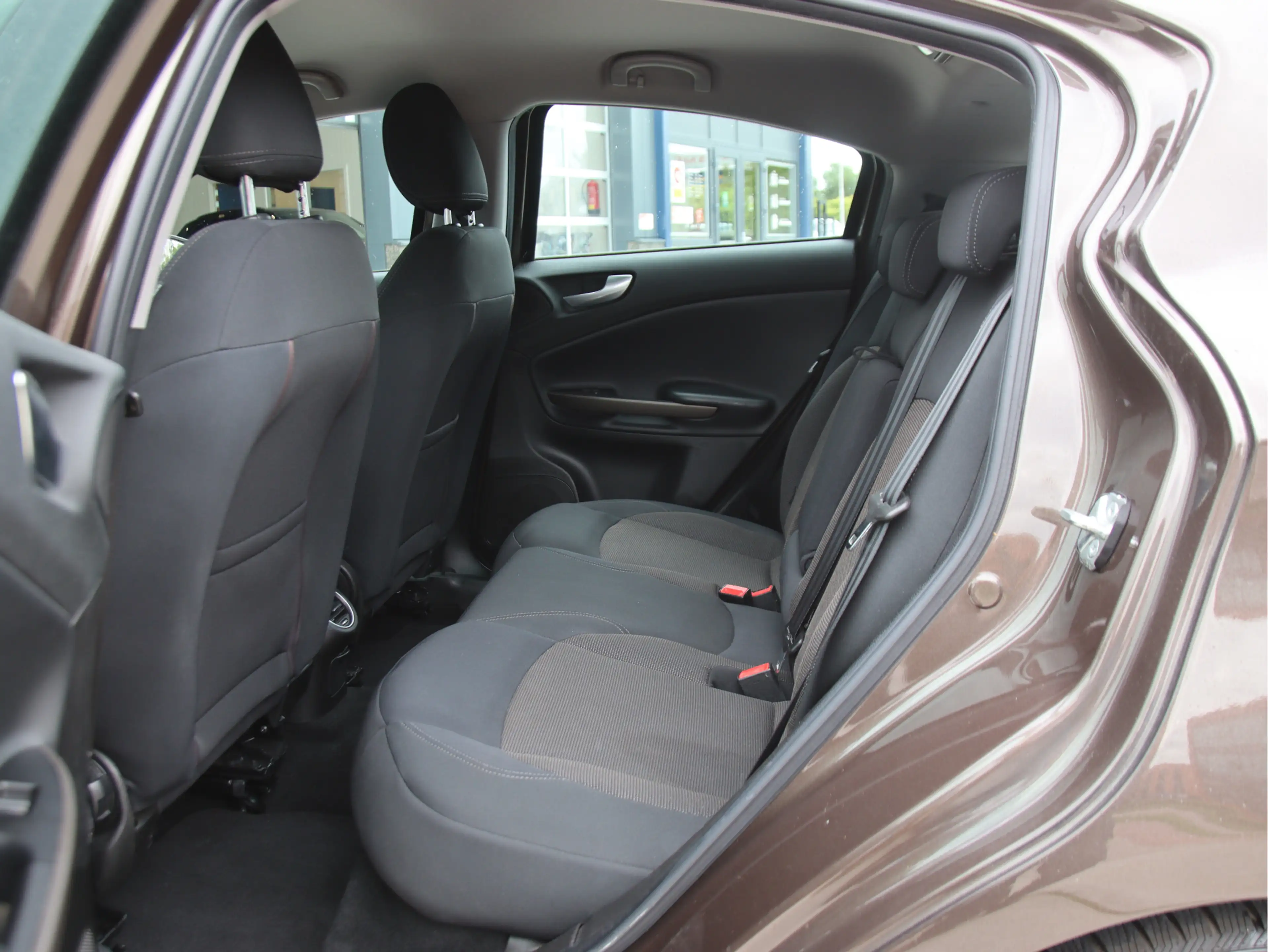Alfa Romeo Giulietta 1.4 T Distinctive automaat NL auto, Trekhaak, PDC, — photo 10