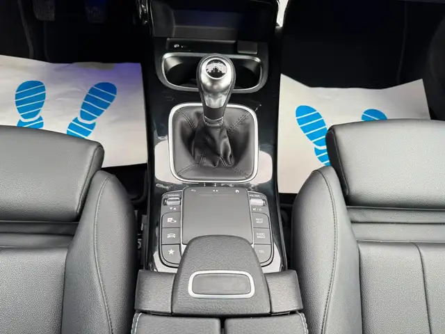Mercedes-Benz A view 15
