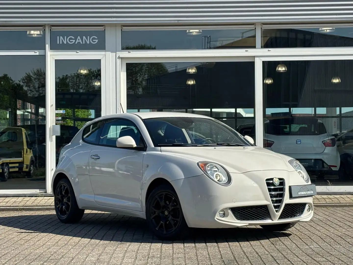 Alfa Romeo MiTo 1.4 / Airco / Lm Velgen / Elektr.Pakket. Bílá - 2