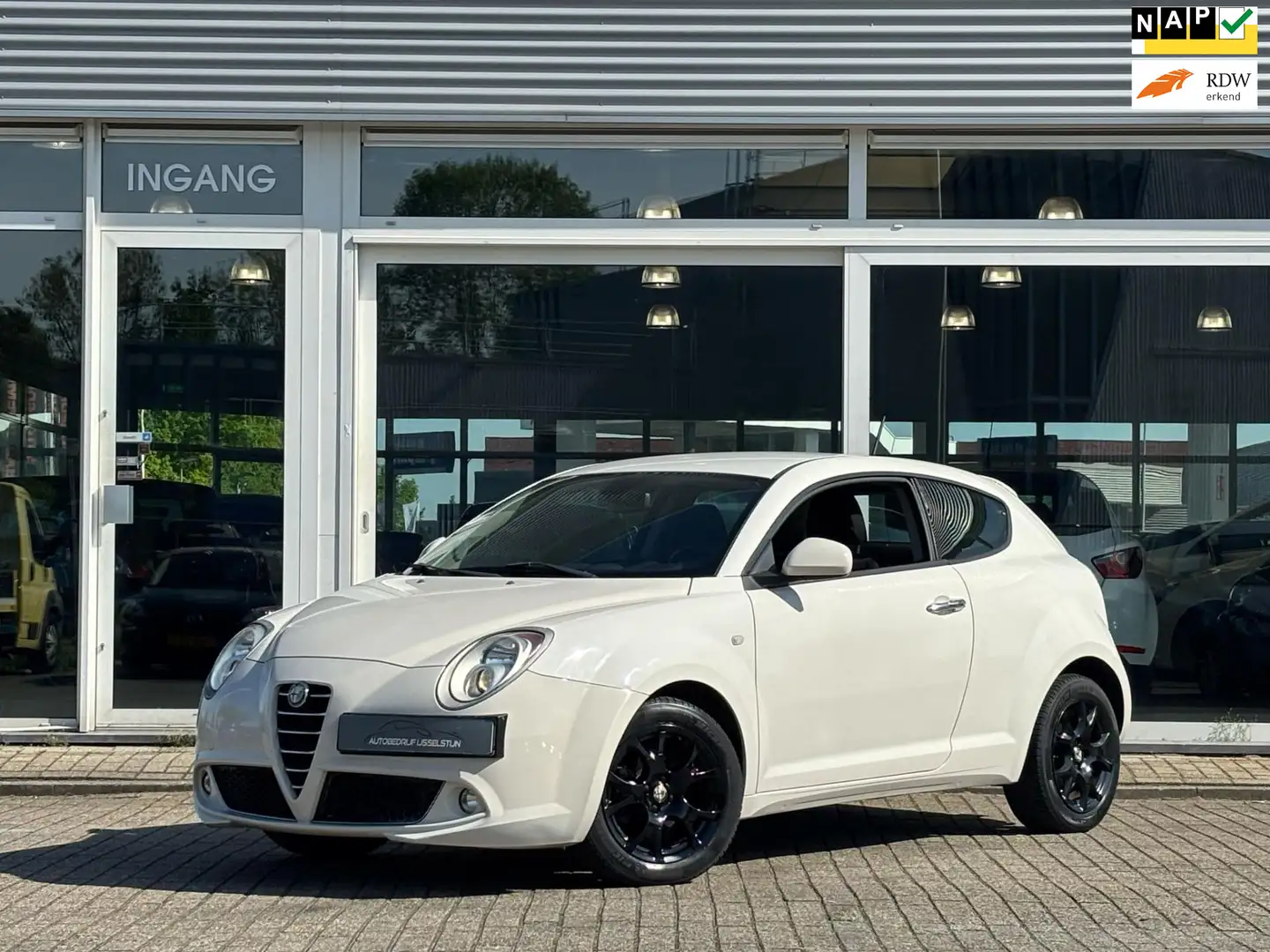 Alfa Romeo MiTo 1.4 / Airco / Lm Velgen / Elektr.Pakket. Wit - 1